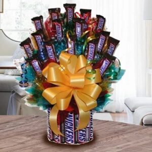 Snickers Luxury Chocolate Bloom. Online delivery Karachi